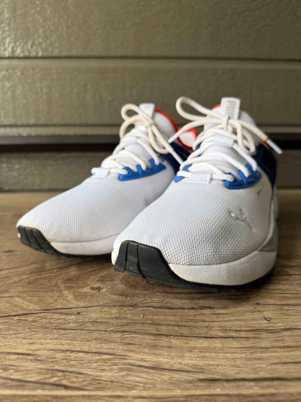 PUMA by BMW Men’s White Athletic Sneakers with Blue and Red Accents size 12